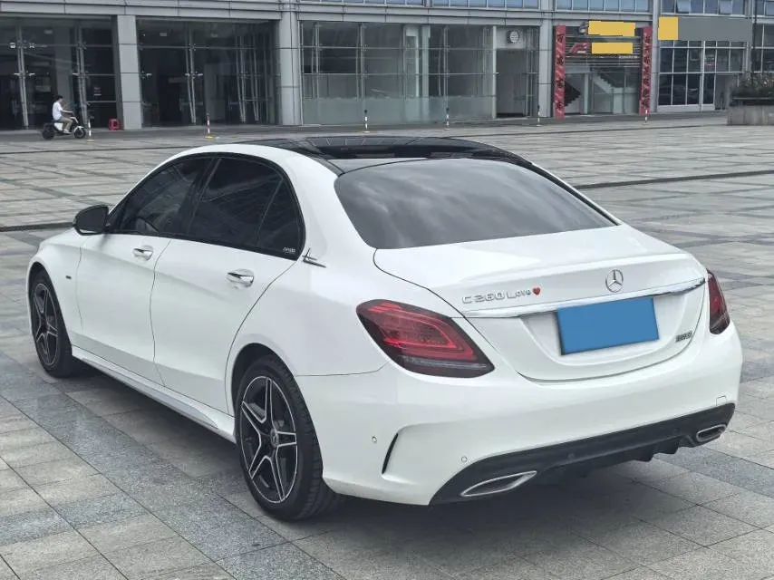 2021 Mercedes-Benz C Class 1.5T 184HP L4 9AT,autocango,china used car exporter,china ev exporter,chinese used car exporter,chinese used ev exporter