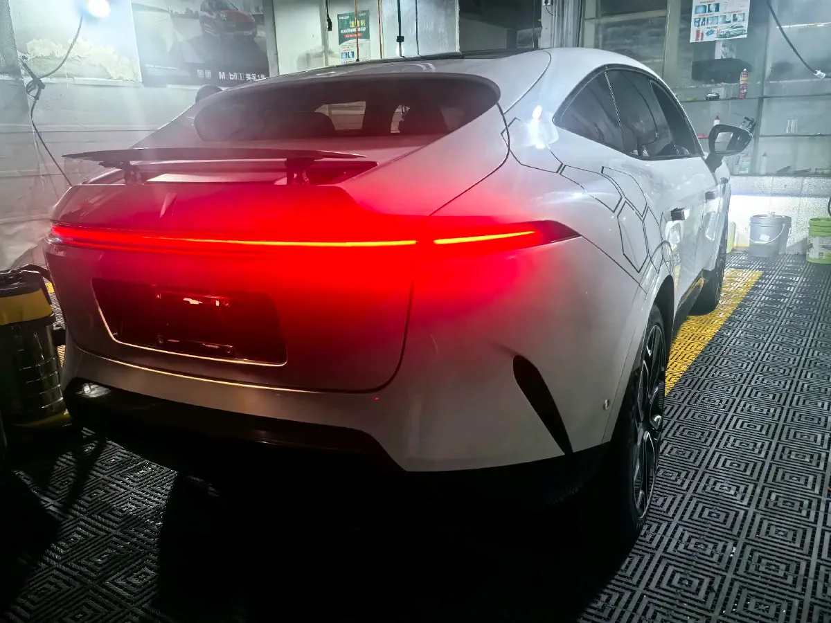 2022 Avatr 11 BEV 90.38KWH,autocango,china used car exporter,china ev exporter,chinese used car exporter,chinese used ev exporter