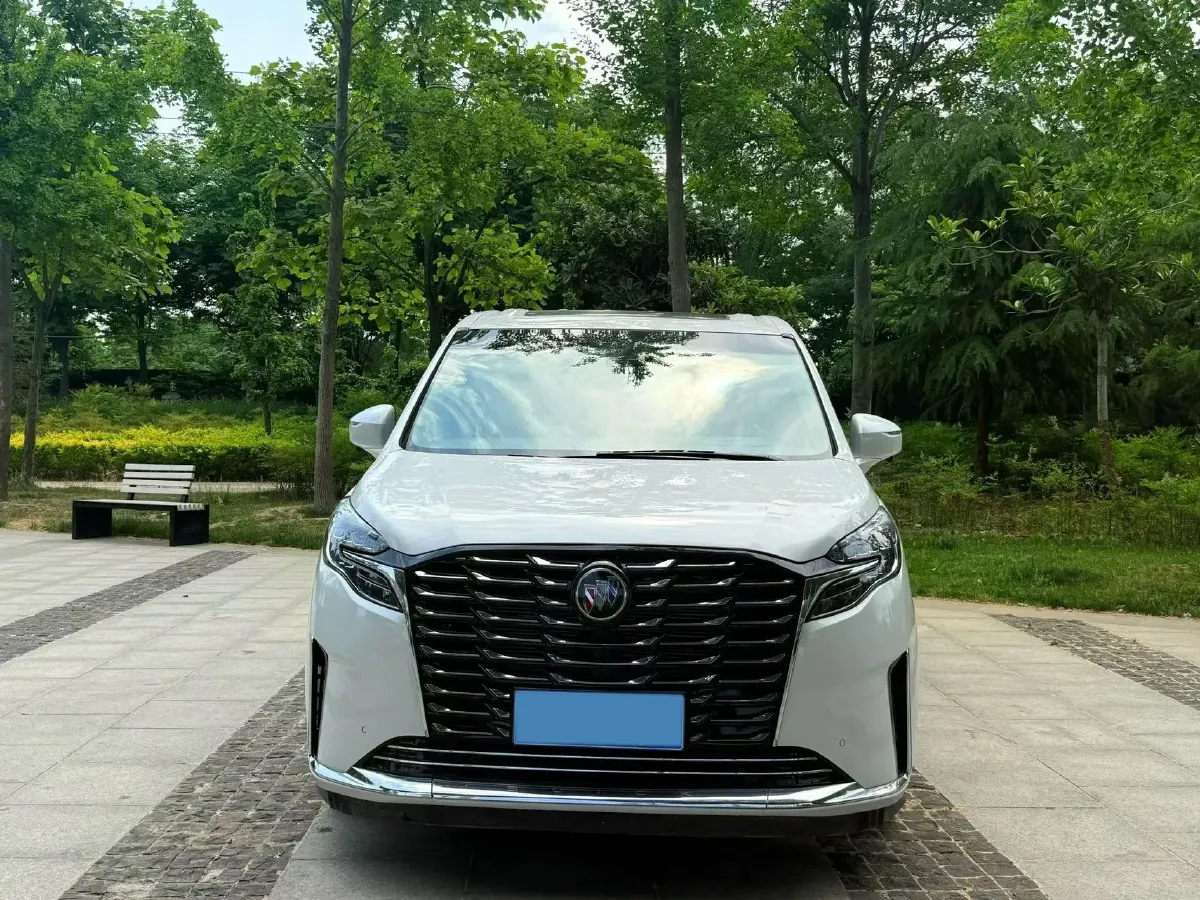 2023 Buick GL8 2.0T 237HP L4 9AT,autocango,china used car exporter,china ev exporter,chinese used car exporter,chinese used ev exporter