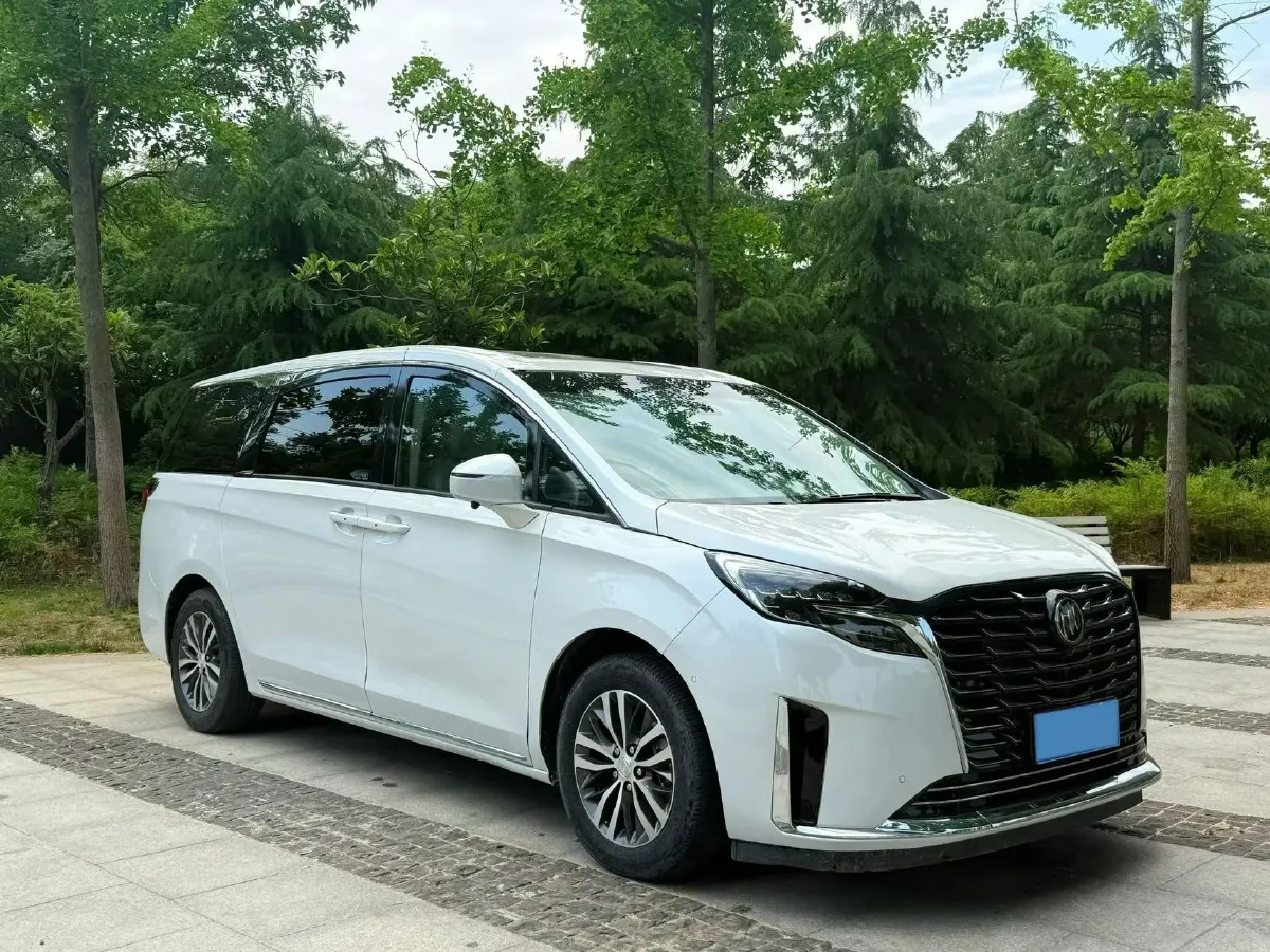 2023 Buick GL8 2.0T 237HP L4 9AT,autocango,china used car exporter,china ev exporter,chinese used car exporter,chinese used ev exporter