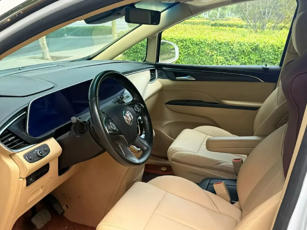 2023 Buick GL8 2.0T 237HP L4 9AT,autocango,china used car exporter,china ev exporter,chinese used car exporter,chinese used ev exporter