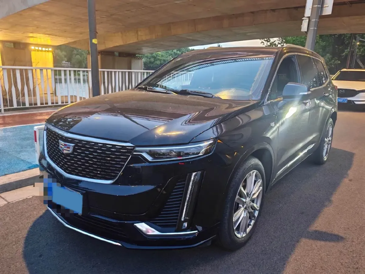 2022 Cadillac XT6 2.0T 237HP L4 9AT,autocango,china used car exporter,china ev exporter,chinese used car exporter,chinese used ev exporter