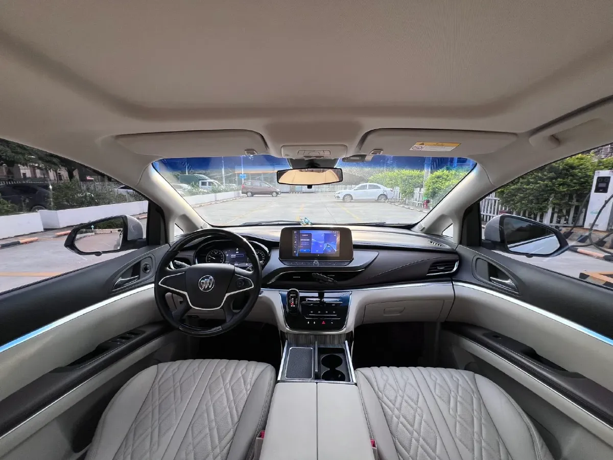 2021 Buick GL8 2.0T 237HP L4 9AT,autocango,china used car exporter,china ev exporter,chinese used car exporter,chinese used ev exporter