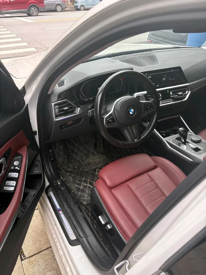 2021 BMW 3 Series 2.0T 184HP L4 8AT,autocango,china used car exporter,china ev exporter,chinese used car exporter,chinese used ev exporter