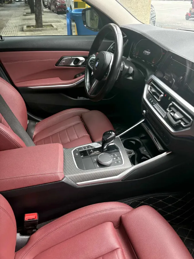 2021 BMW 3 Series 2.0T 184HP L4 8AT,autocango,china used car exporter,china ev exporter,chinese used car exporter,chinese used ev exporter