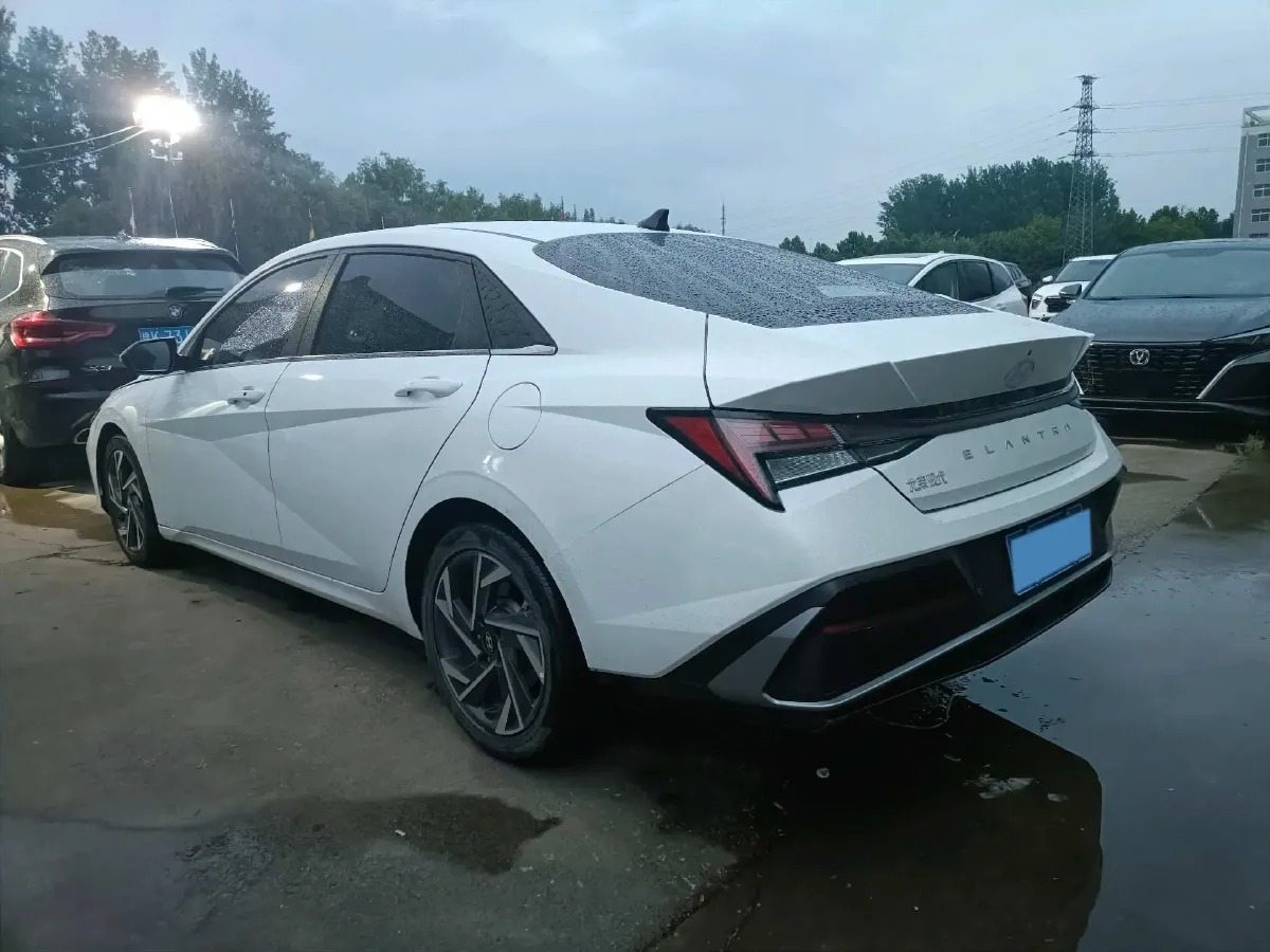 2023 Hyundai Elantra 1.5L 115HP L4 CVT,autocango,china used car exporter,china ev exporter,chinese used car exporter,chinese used ev exporter