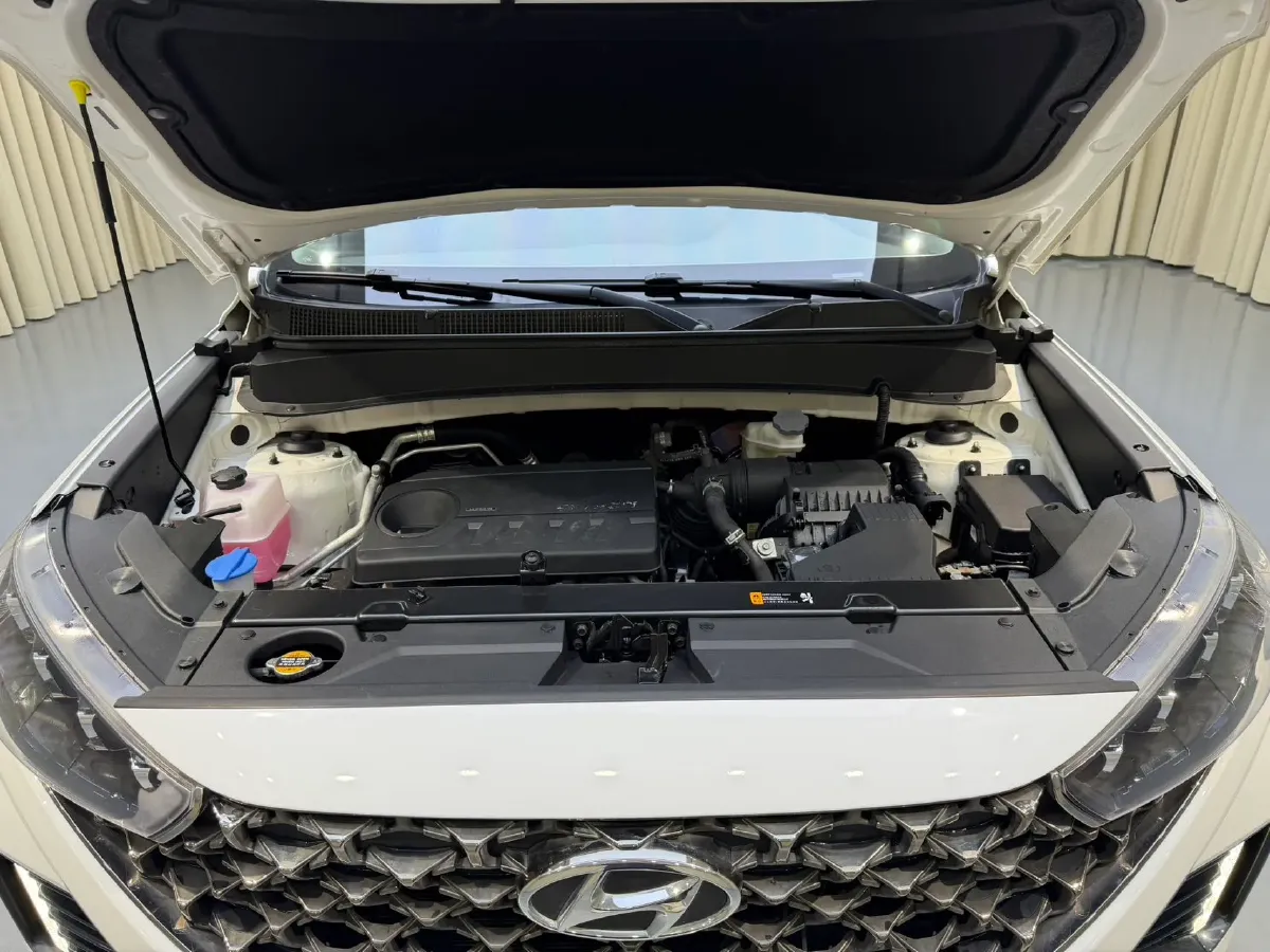 2021 Hyundai ix35 1.4T 140HP L4 7DCT,autocango,china used car exporter,china ev exporter,chinese used car exporter,chinese used ev exporter