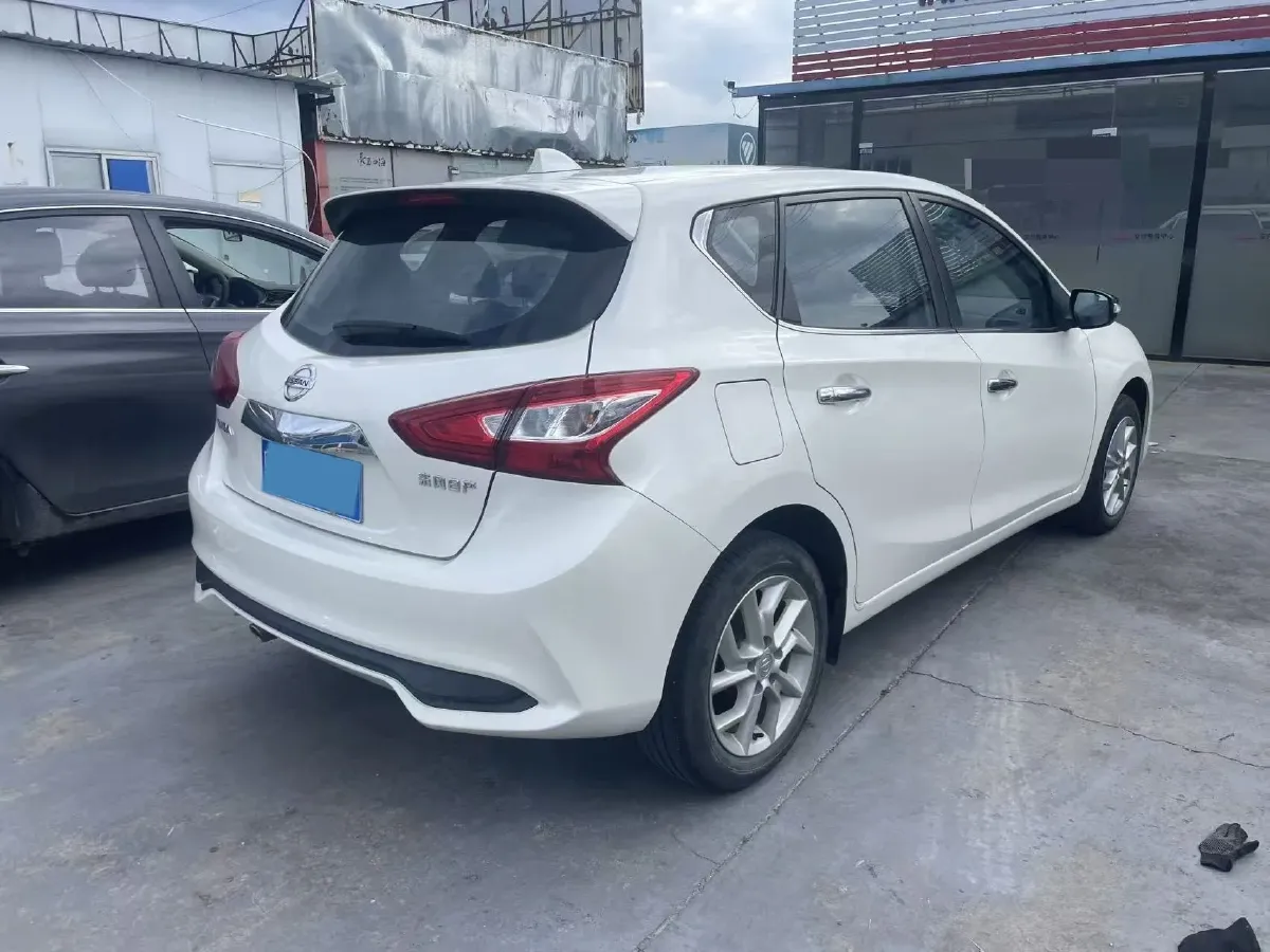 2021 Nissan Tiida 1.6L 122HP L4 CVT,autocango,china used car exporter,china ev exporter,chinese used car exporter,chinese used ev exporter