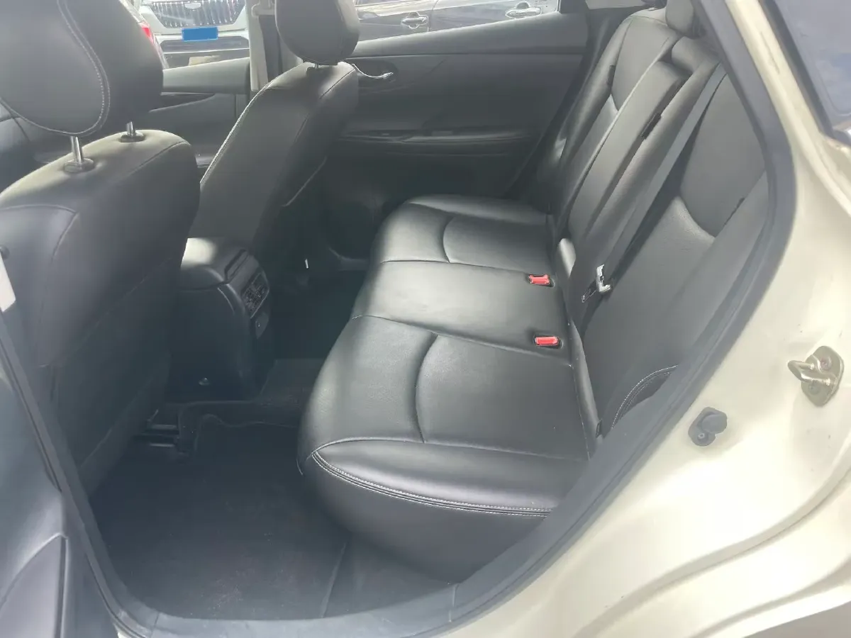 2021 Nissan Tiida 1.6L 122HP L4 CVT,autocango,china used car exporter,china ev exporter,chinese used car exporter,chinese used ev exporter