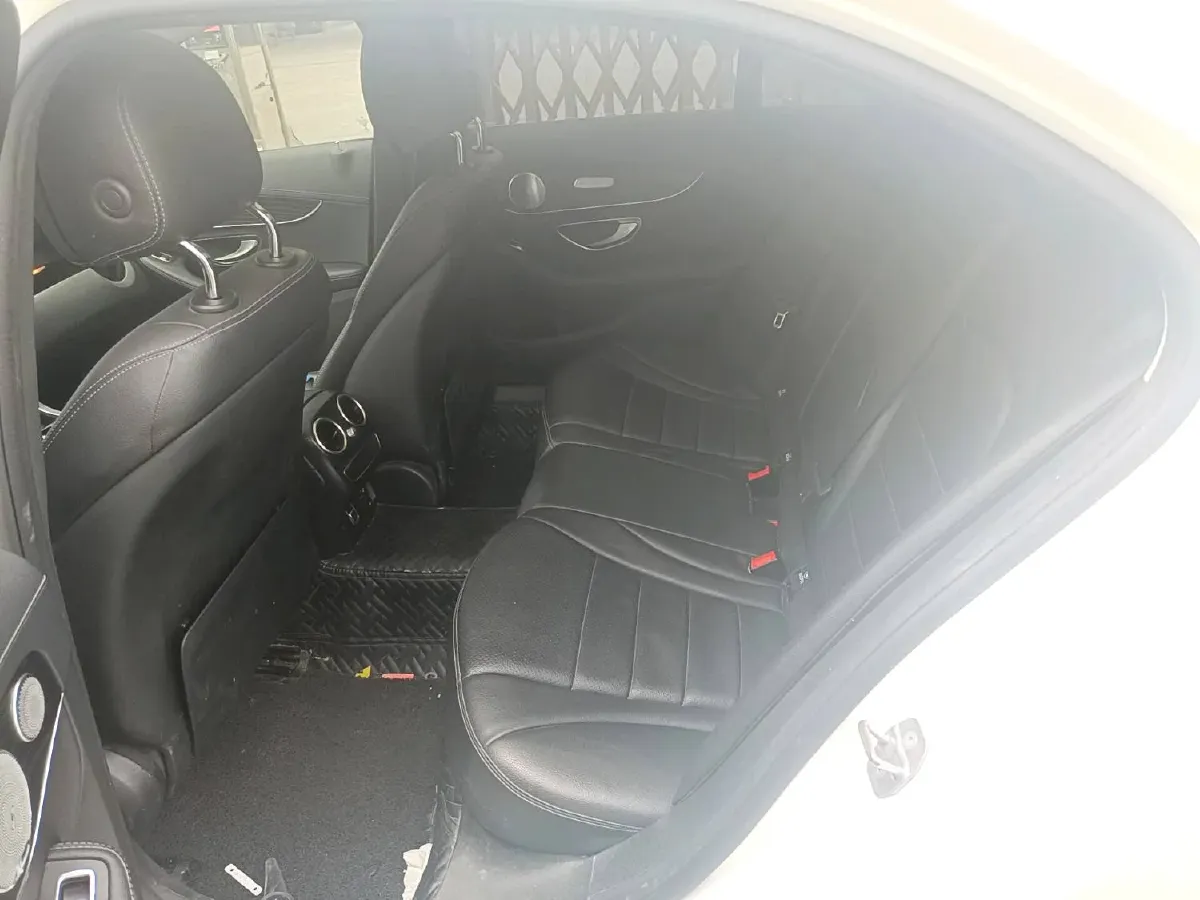 2021 Mercedes-Benz C Class 1.5T 184HP L4 9AT,autocango,china used car exporter,china ev exporter,chinese used car exporter,chinese used ev exporter