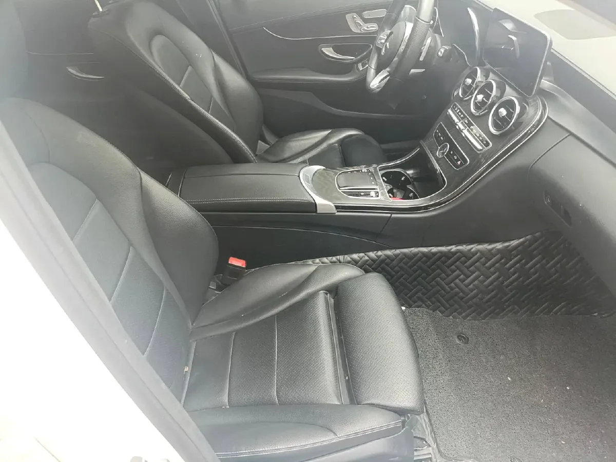 2021 Mercedes-Benz C Class 1.5T 184HP L4 9AT,autocango,china used car exporter,china ev exporter,chinese used car exporter,chinese used ev exporter