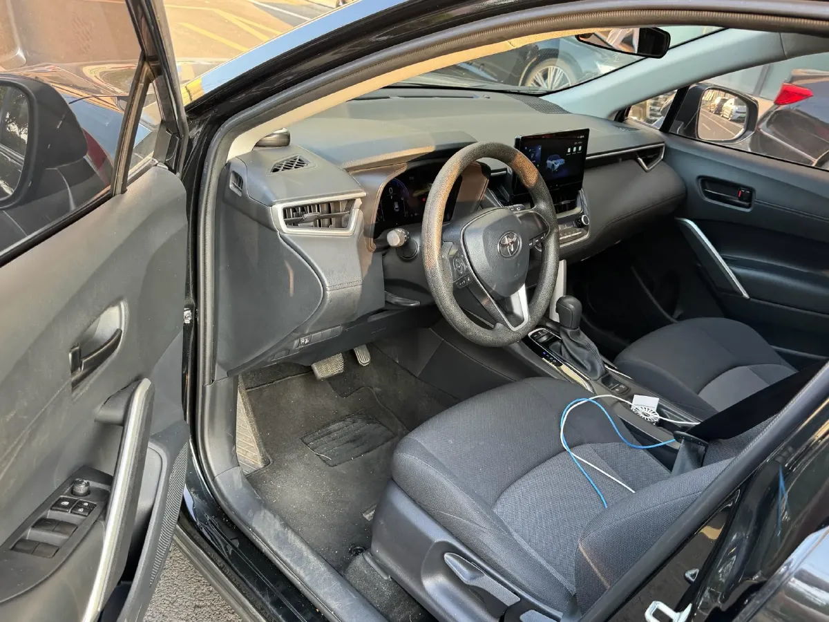 2023 Toyota Frontlander 2.0L 171HP L4 CVT,autocango,china used car exporter,china ev exporter,chinese used car exporter,chinese used ev exporter