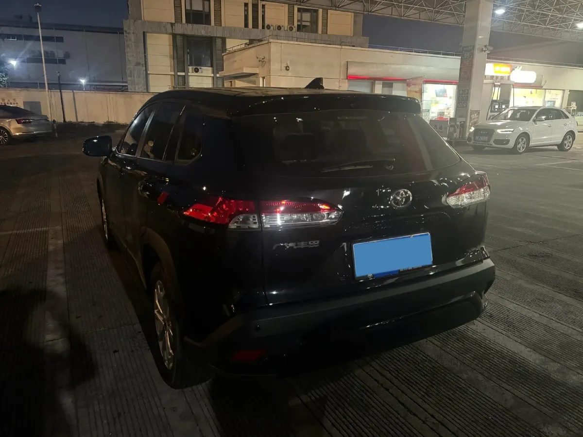 2023 Toyota Frontlander 2.0L 171HP L4 CVT,autocango,china used car exporter,china ev exporter,chinese used car exporter,chinese used ev exporter