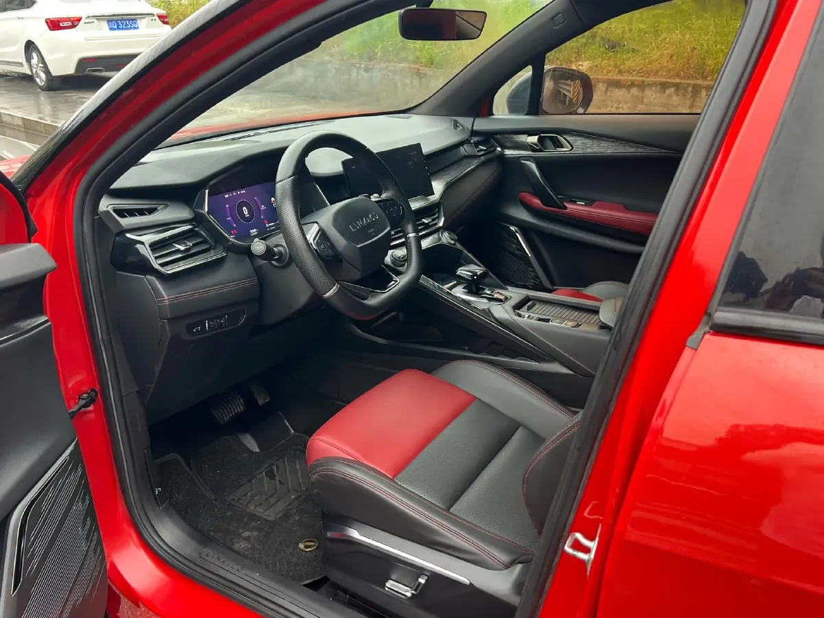 2020 LYNK&CO 06 1.5T 177HP L3 7DCT,autocango,china used car exporter,china ev exporter,chinese used car exporter,chinese used ev exporter