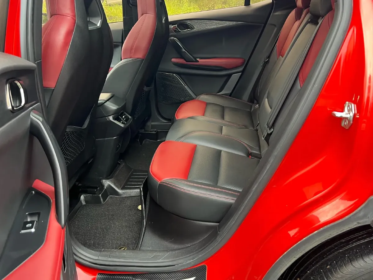 2020 LYNK&CO 06 1.5T 177HP L3 7DCT,autocango,china used car exporter,china ev exporter,chinese used car exporter,chinese used ev exporter
