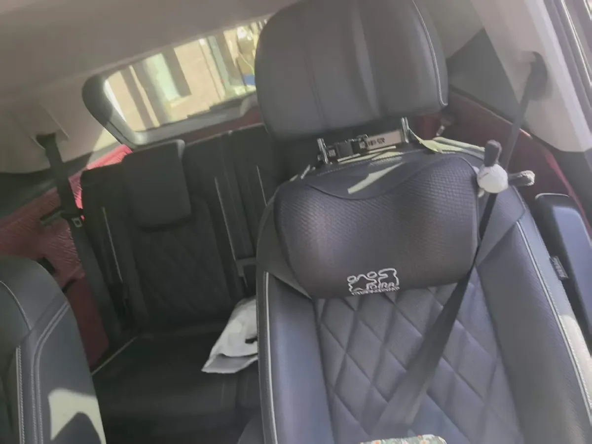 2022 Volkswagen Talagon 2.5T 299HP V6 7DCT,autocango,china used car exporter,china ev exporter,chinese used car exporter,chinese used ev exporter