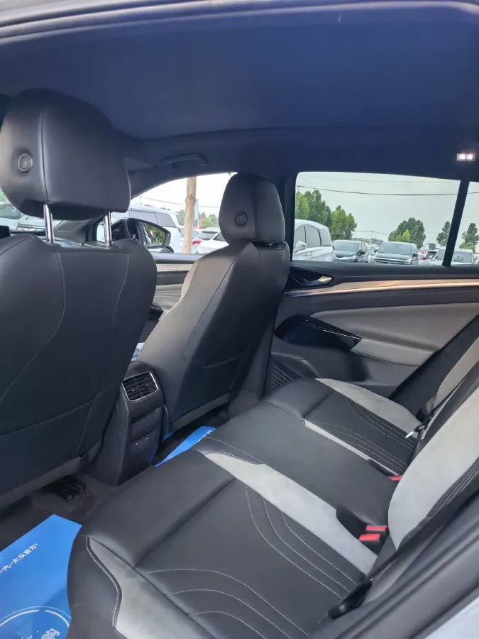 2021 Volkswagen ID.4 Crozz BEV 84.8KWH,autocango,china used car exporter,china ev exporter,chinese used car exporter,chinese used ev exporter