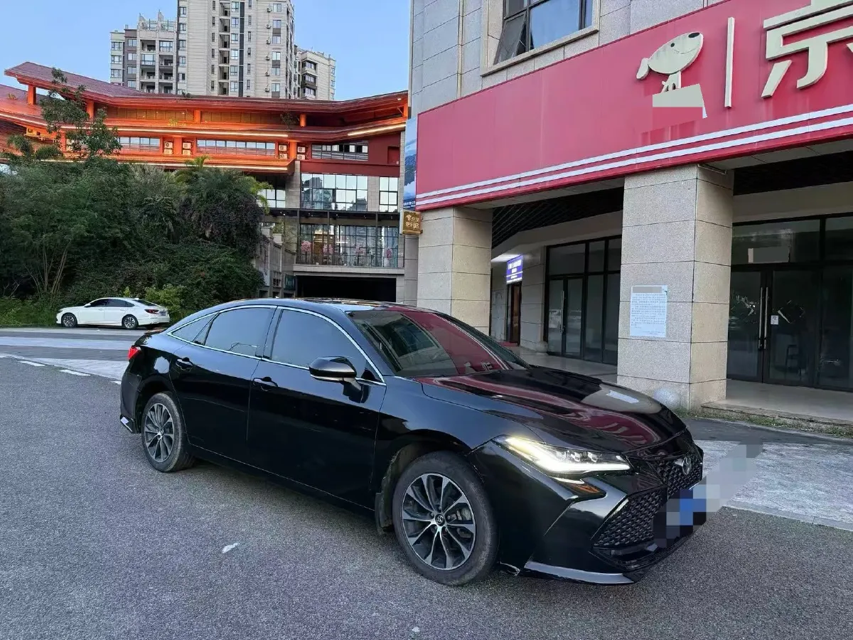 2023 Toyota Avalon 2.0L 177HP L4 CVT,autocango,china used car exporter,china ev exporter,chinese used car exporter,chinese used ev exporter