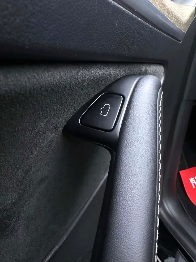 2021 Tesla Model Y BEV 60KWH,autocango,china used car exporter,china ev exporter,chinese used car exporter,chinese used ev exporter