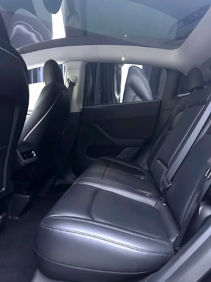 2021 Tesla Model Y BEV 60KWH,autocango,china used car exporter,china ev exporter,chinese used car exporter,chinese used ev exporter