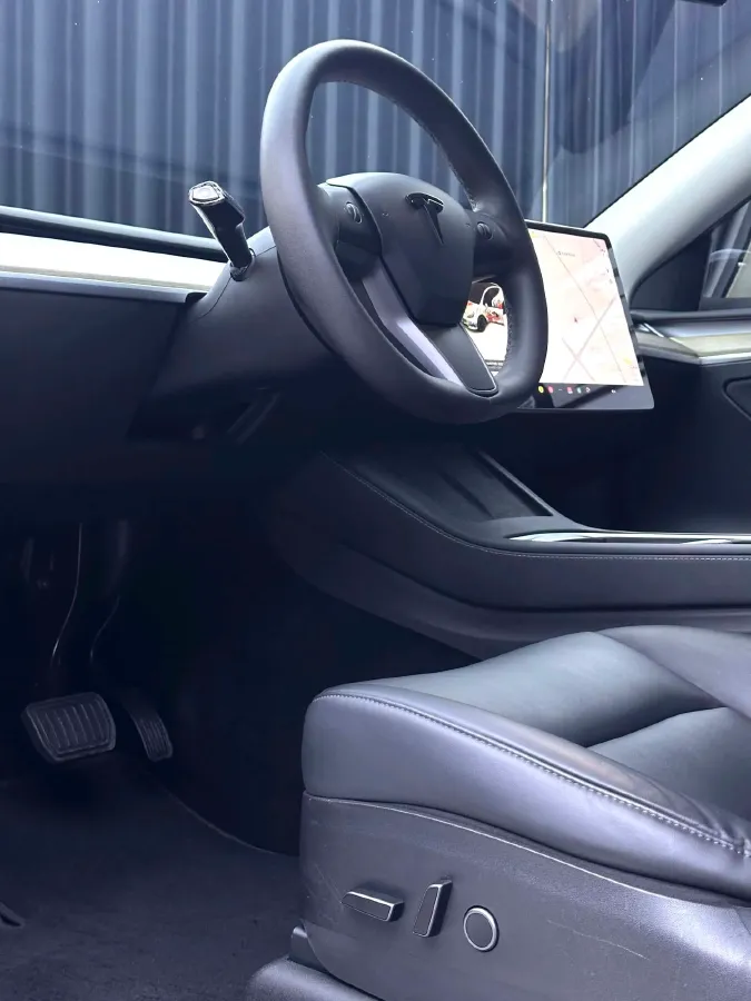 2021 Tesla Model Y BEV 60KWH,autocango,china used car exporter,china ev exporter,chinese used car exporter,chinese used ev exporter