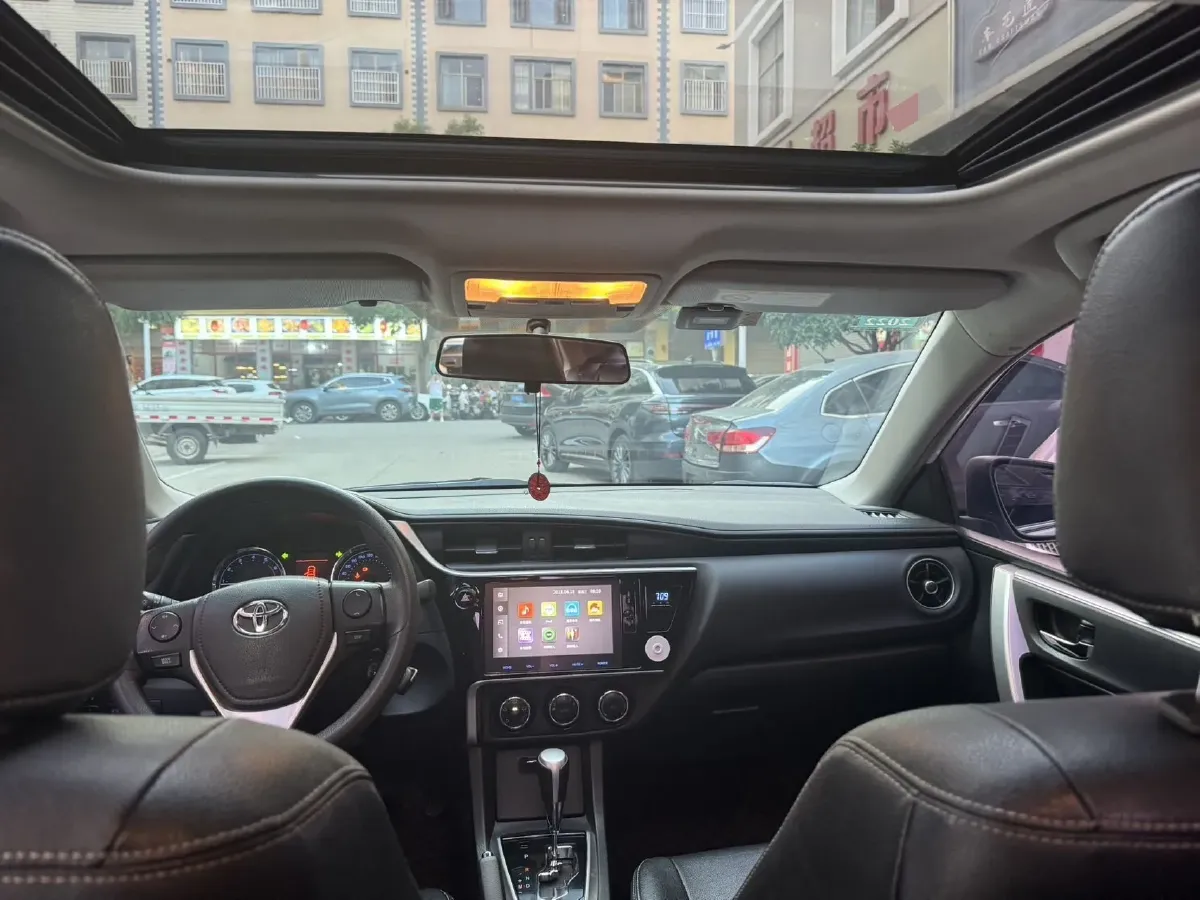 2017 Toyota Corolla 1.2T 116HP L4 CVT,autocango,china used car exporter,china ev exporter,chinese used car exporter,chinese used ev exporter