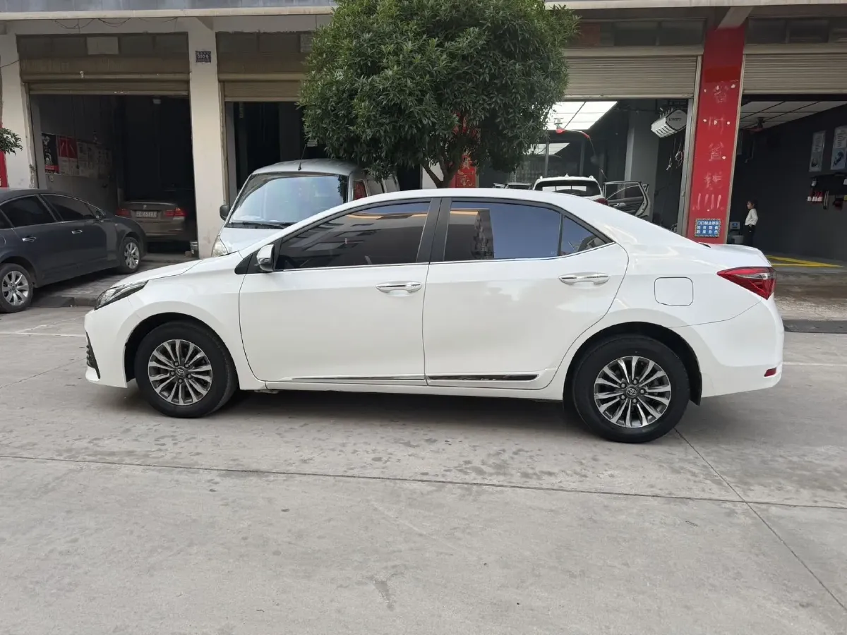 2017 Toyota Corolla 1.2T 116HP L4 CVT,autocango,china used car exporter,china ev exporter,chinese used car exporter,chinese used ev exporter