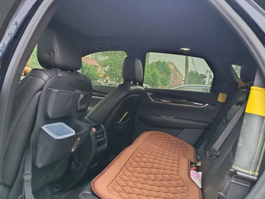 2020 Cadillac XT5 2.0T 237HP L4 9AT,autocango,china used car exporter,china ev exporter,chinese used car exporter,chinese used ev exporter