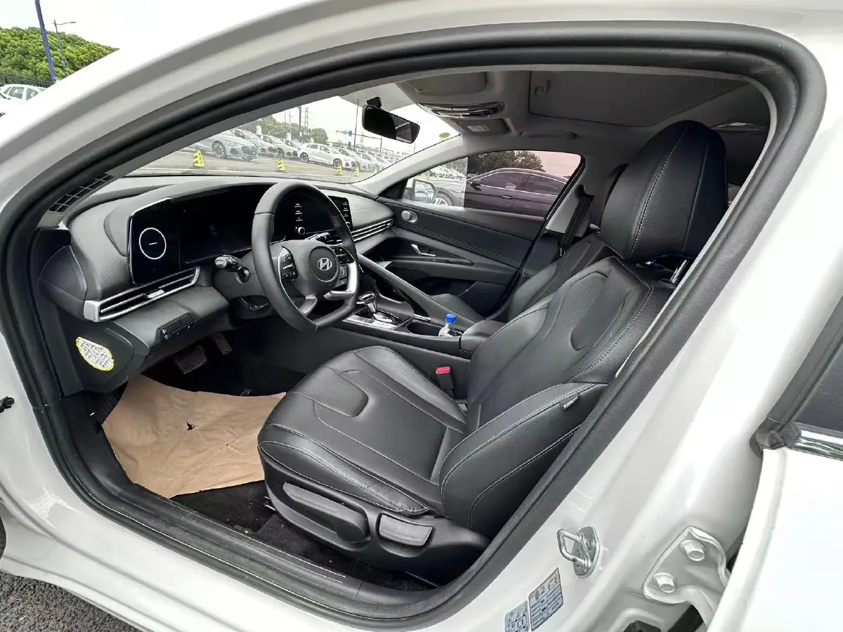 2023 Hyundai Elantra 1.5L 115HP L4 CVT,autocango,china used car exporter,china ev exporter,chinese used car exporter,chinese used ev exporter