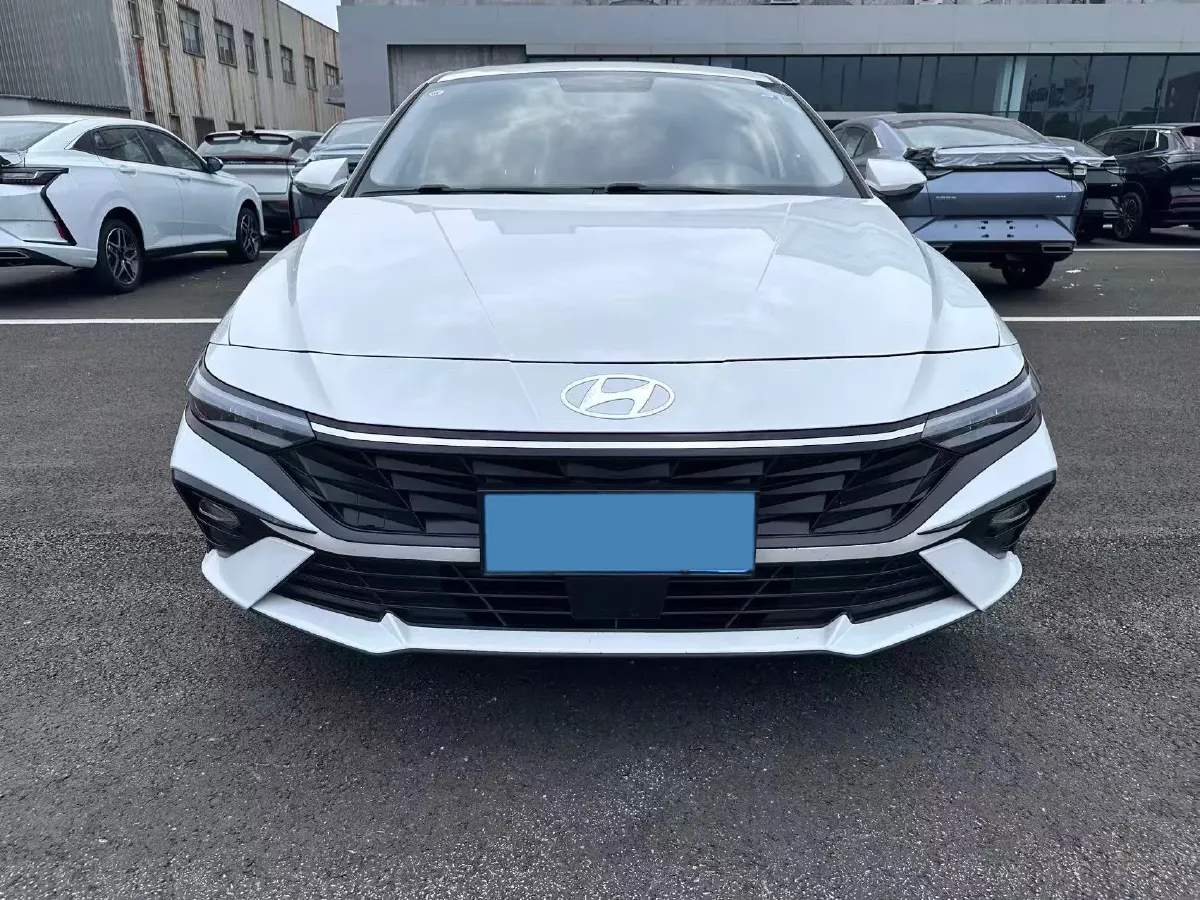 2023 Hyundai Elantra 1.5L 115HP L4 CVT,autocango,china used car exporter,china ev exporter,chinese used car exporter,chinese used ev exporter