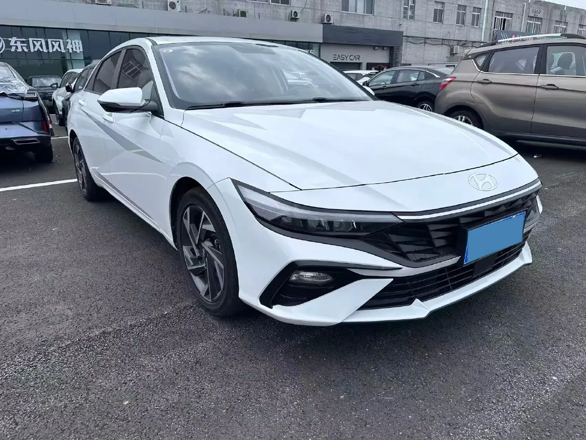 2023 Hyundai Elantra 1.5L 115HP L4 CVT,autocango,china used car exporter,china ev exporter,chinese used car exporter,chinese used ev exporter