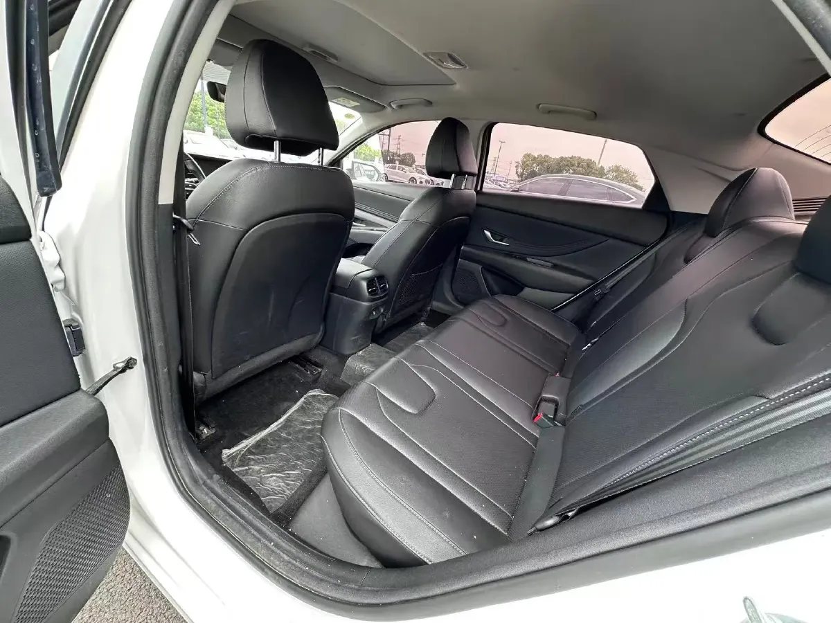 2023 Hyundai Elantra 1.5L 115HP L4 CVT,autocango,china used car exporter,china ev exporter,chinese used car exporter,chinese used ev exporter