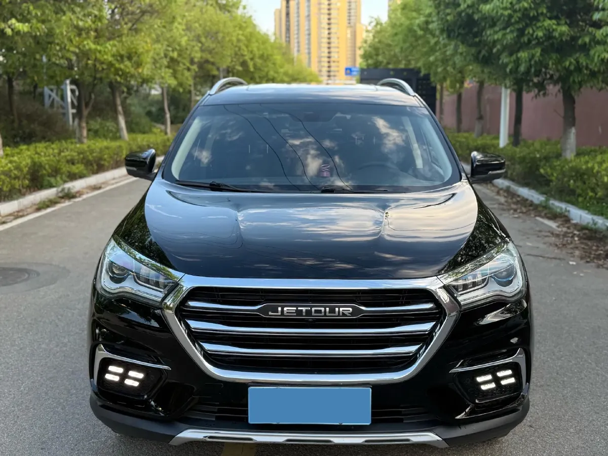 2019 Jetour X90 1.5T 156HP L4 6MT,autocango,china used car exporter,china ev exporter,chinese used car exporter,chinese used ev exporter