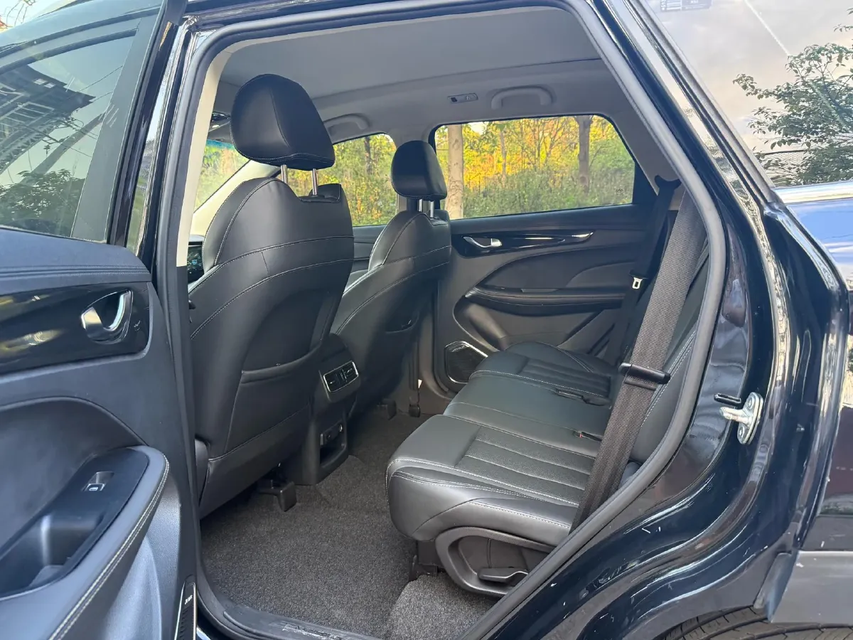 2019 Jetour X90 1.5T 156HP L4 6MT,autocango,china used car exporter,china ev exporter,chinese used car exporter,chinese used ev exporter