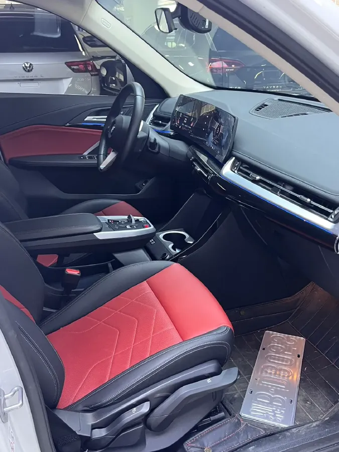 2023 BMW X1 1.5T 156HP L3 7DCT,autocango,china used car exporter,china ev exporter,chinese used car exporter,chinese used ev exporter