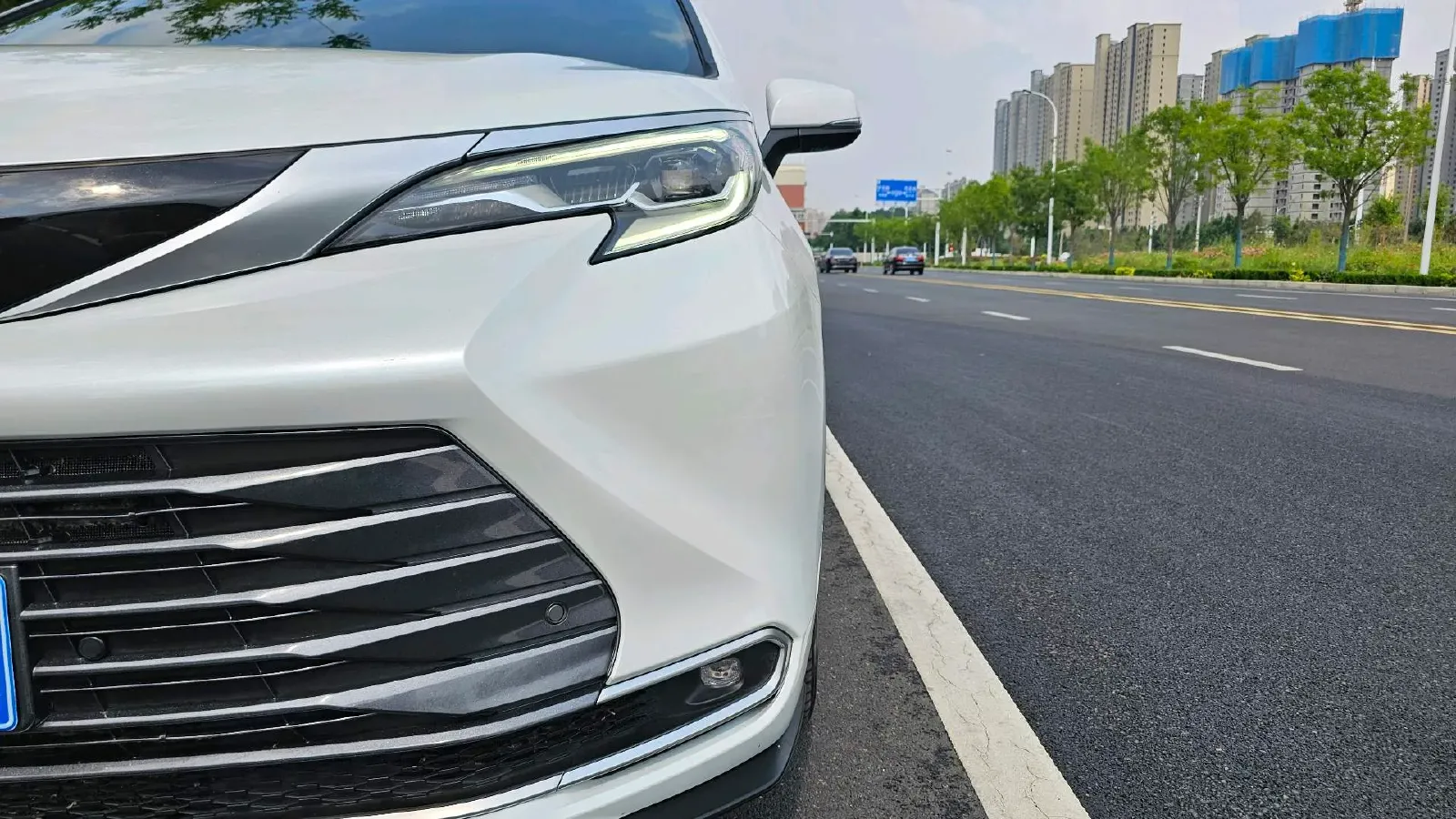 2023 Toyota Sienna 2.5L 189HP L4 E-CVT Hybrid,autocango,china used car exporter,china ev exporter,chinese used car exporter,chinese used ev exporter