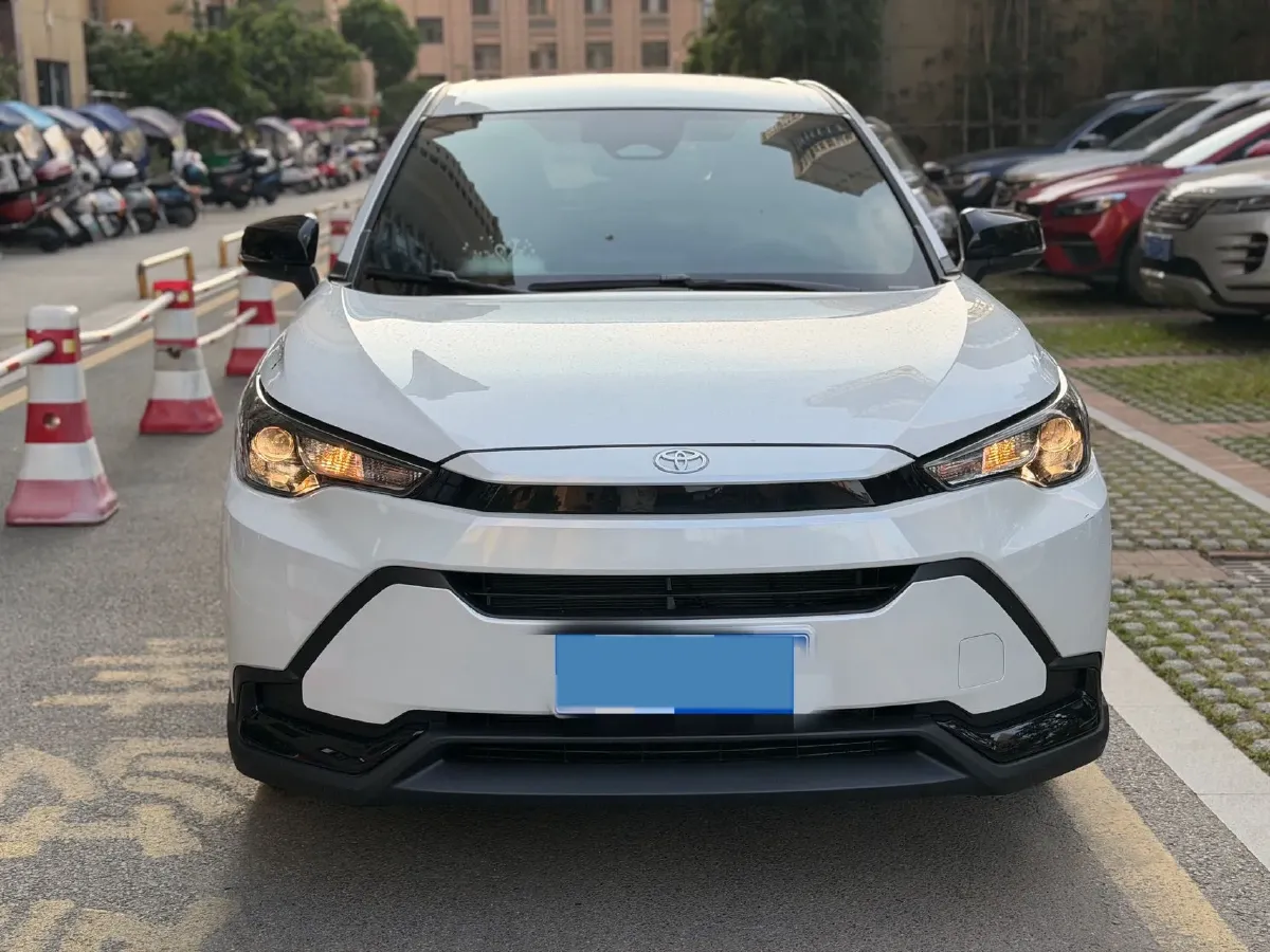 2026 Toyota Frontlander 2.0L 171HP L4 CVT,autocango,china used car exporter,china ev exporter,chinese used car exporter,chinese used ev exporter