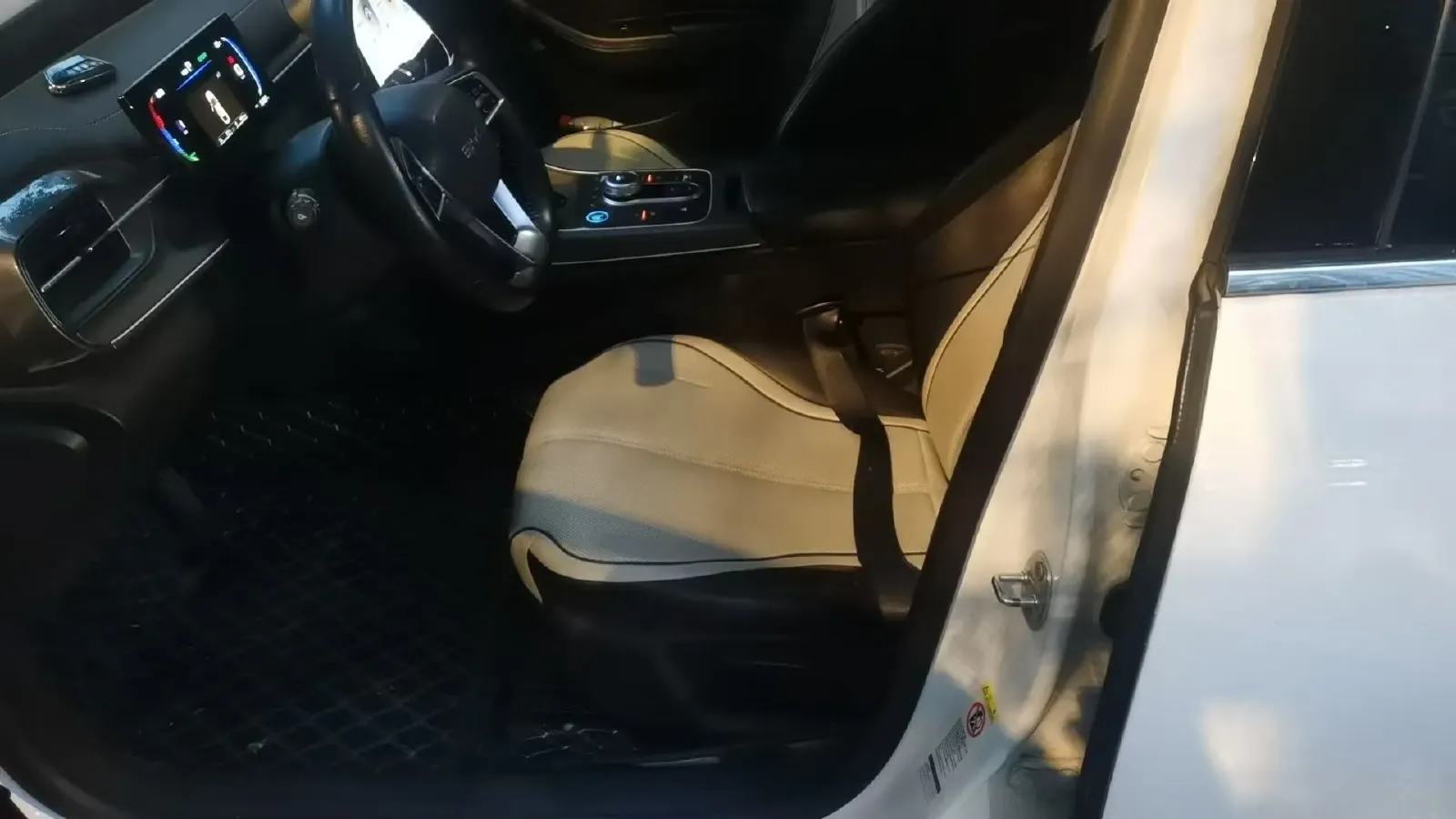2024 BYD Destroyer 05 1.5L 110HP L4 E-CVT PHEV 8.3KWH,autocango,china used car exporter,china ev exporter,chinese used car exporter,chinese used ev exporter