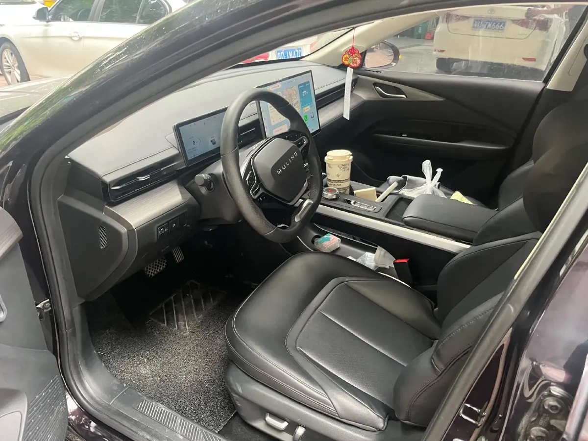 2023 WuLing XingGuang 1.5L 106HP L4 E-CVT PHEV 20.5KWH,autocango,china used car exporter,china ev exporter,chinese used car exporter,chinese used ev exporter