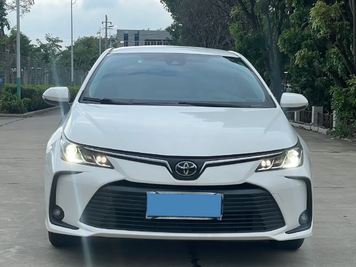 2021 Toyota Corolla 1.2T 116HP L4 CVT,autocango,china used car exporter,china ev exporter,chinese used car exporter,chinese used ev exporter