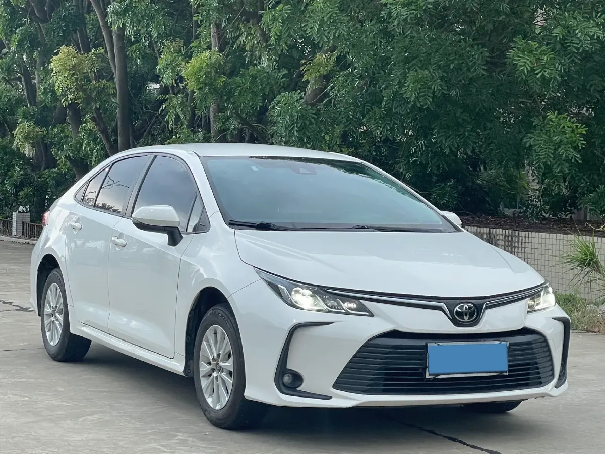 2021 Toyota Corolla 1.2T 116HP L4 CVT,autocango,china used car exporter,china ev exporter,chinese used car exporter,chinese used ev exporter