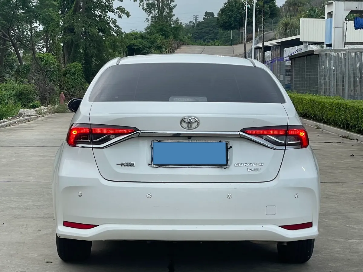 2021 Toyota Corolla 1.2T 116HP L4 CVT,autocango,china used car exporter,china ev exporter,chinese used car exporter,chinese used ev exporter