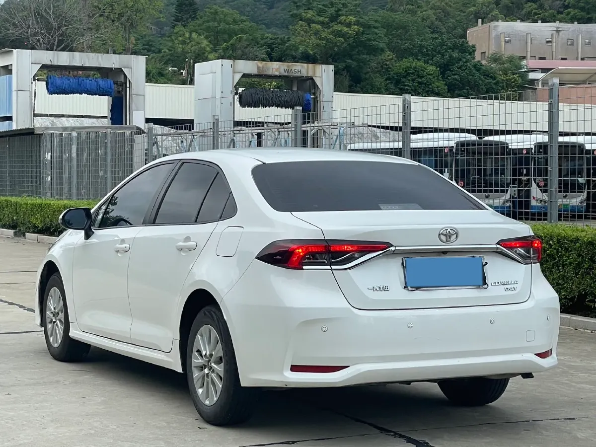 2021 Toyota Corolla 1.2T 116HP L4 CVT,autocango,china used car exporter,china ev exporter,chinese used car exporter,chinese used ev exporter