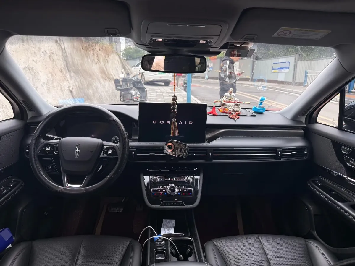 2021 Lincoln Corsair 2.0T 245HP L4 8AT,autocango,china used car exporter,china ev exporter,chinese used car exporter,chinese used ev exporter