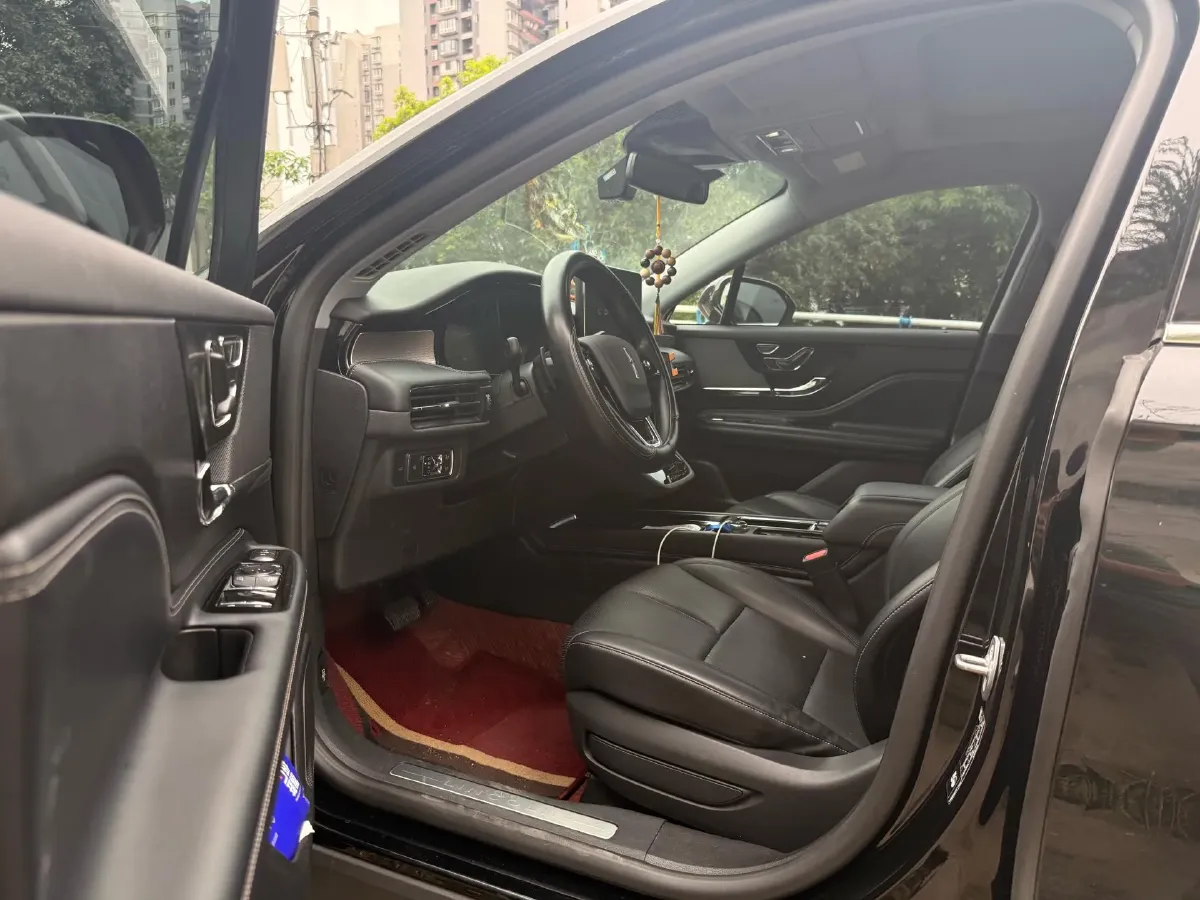 2021 Lincoln Corsair 2.0T 245HP L4 8AT,autocango,china used car exporter,china ev exporter,chinese used car exporter,chinese used ev exporter