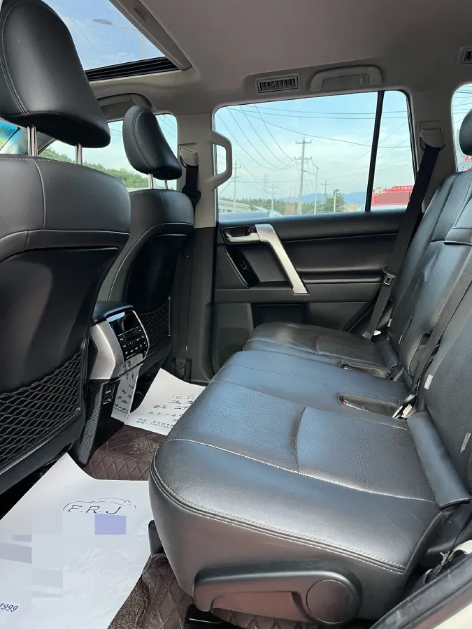 2019 Toyota Land Cruiser Prado 3.5L 280HP V6 6AT,autocango,china used car exporter,china ev exporter,chinese used car exporter,chinese used ev exporter