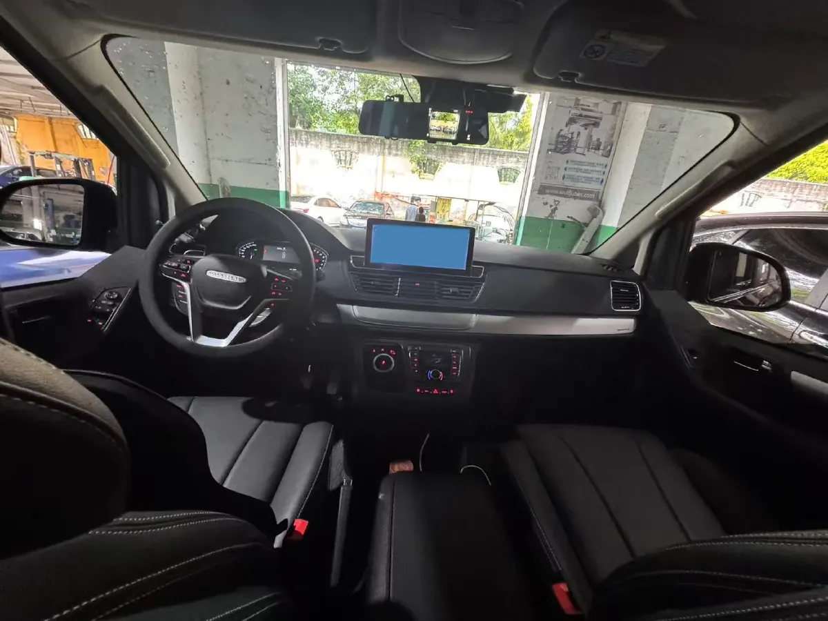 2023 MAXUS G20 2.0T 261HP L4 8AT,autocango,china used car exporter,china ev exporter,chinese used car exporter,chinese used ev exporter