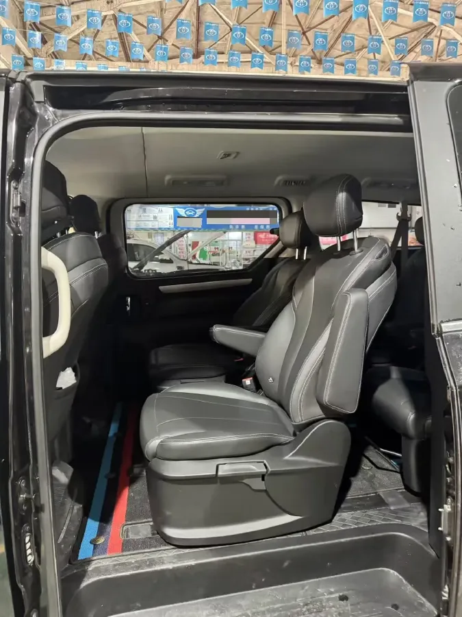 2023 MAXUS G20 2.0T 261HP L4 8AT,autocango,china used car exporter,china ev exporter,chinese used car exporter,chinese used ev exporter