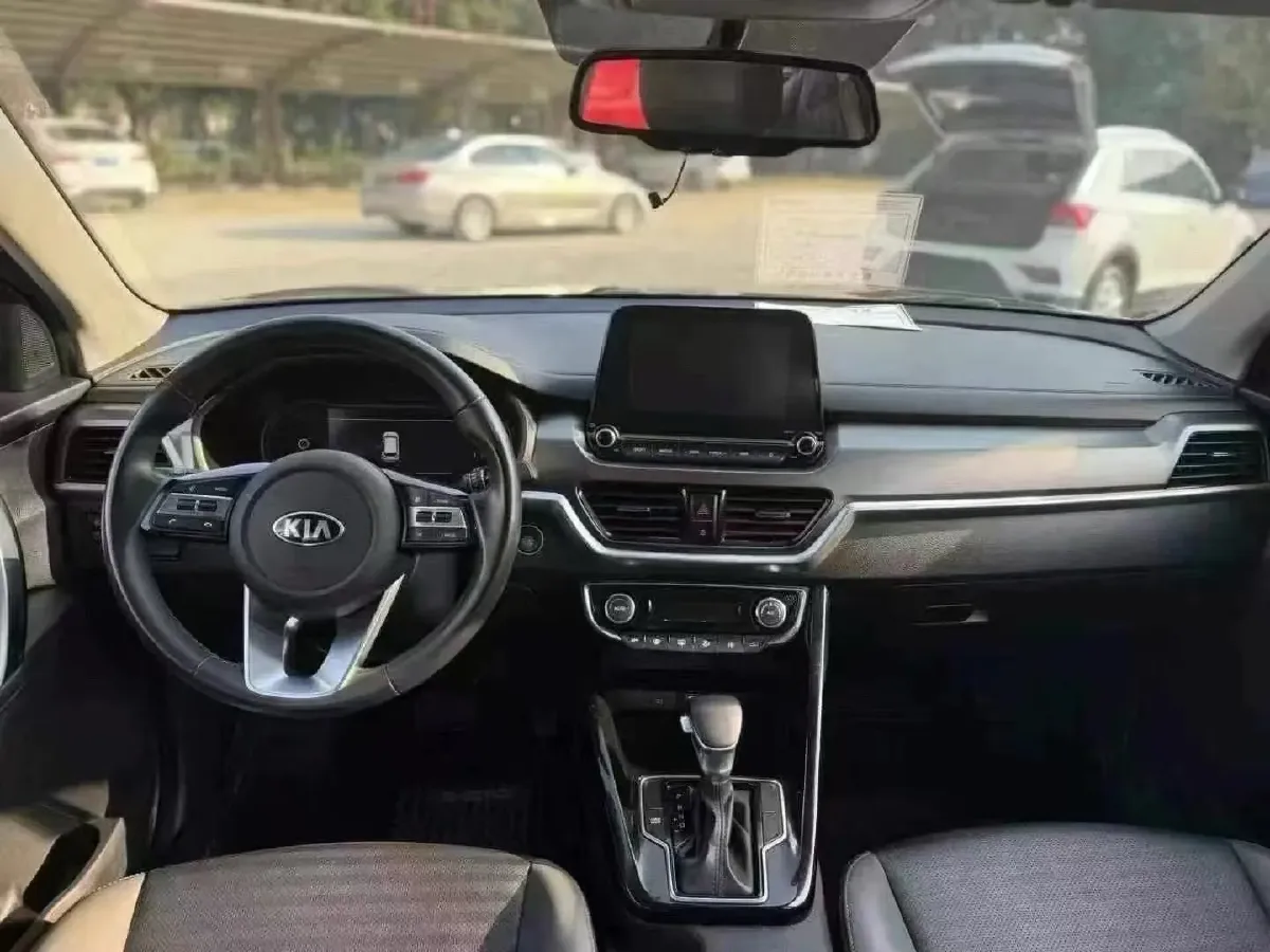 2018 Kia Sportage R 2.0L 160HP L4 6AT,autocango,china used car exporter,china ev exporter,chinese used car exporter,chinese used ev exporter