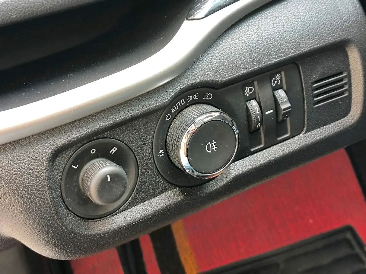 2021 Buick Excelle 1.5L 113HP L4 6AT,autocango,china used car exporter,china ev exporter,chinese used car exporter,chinese used ev exporter